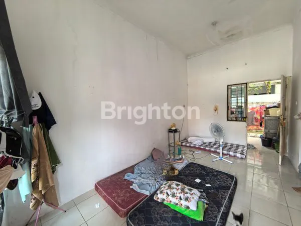 image HUNIAN NYAMAN 2KT DI KOMPLEK FLAMBOYAN RAYA (2)