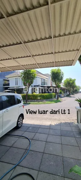 image RUMAH FULL FURNISH ROYAL RESIDENCE SURABAYA (4)