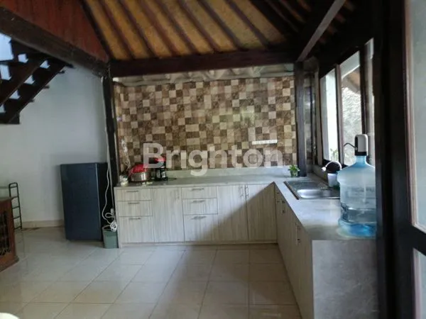 image VILLA MEWAH 3 UNIT DI SEMINYAK, DEKAT PANTAI (4)