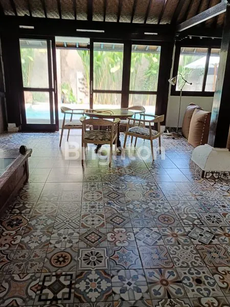 image VILLA MEWAH 3 UNIT DI SEMINYAK, DEKAT PANTAI (6)