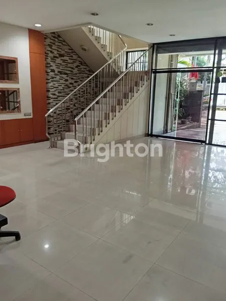 image DISEWA GEDUNG 4 LANTAI DI CIDENG JAKARTA PUSAT (2)