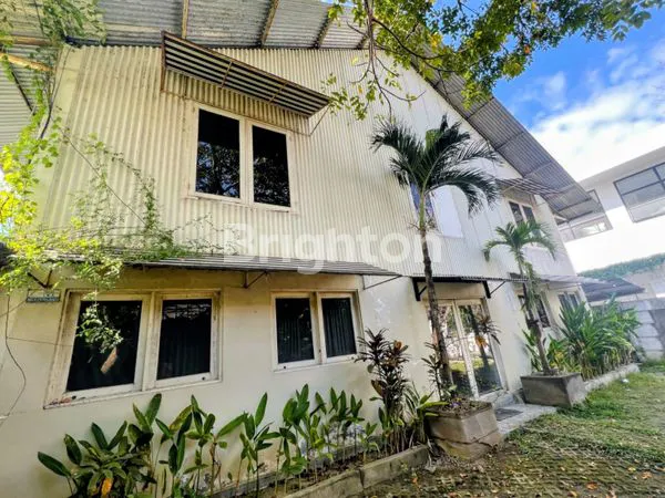 KANTOR 500 M2 CANGGU