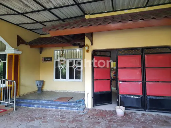 image RUMAH MEWAH 6 KT FULL FURNISHED DI BENDUL MERISI (3)