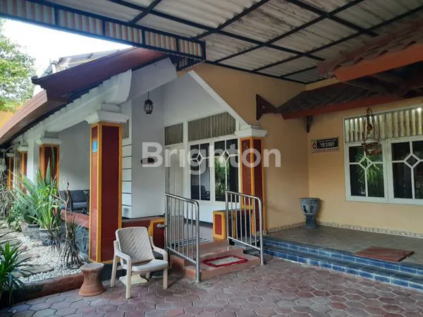 image RUMAH MEWAH 6 KT FULL FURNISHED DI BENDUL MERISI (1)