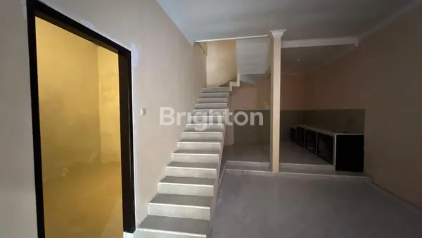 image RUMAH 2 LANTAI PERUM ALAM JAYA,DEKAT PERUM PERMATA JINGGA 2 SIAP HUNI (5)