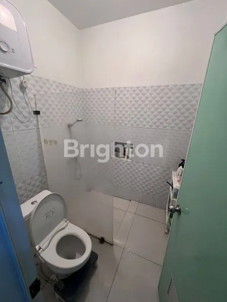 image RUMAH 2 LANTAI SIAP HUNI, HARGA TERJANGKAU (7)