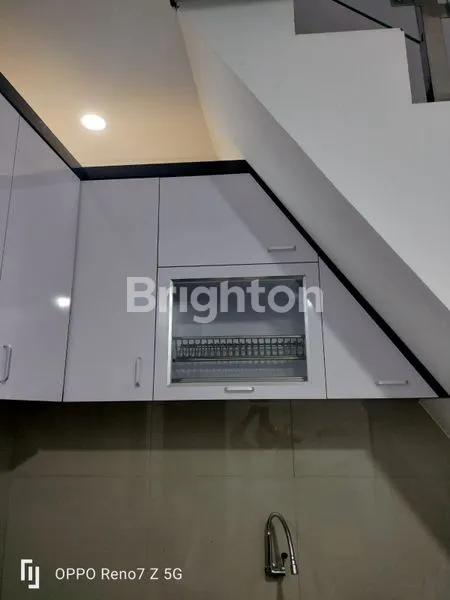 image RUMAH STRATEGIS TENGAH KOTA 112 M² (3)