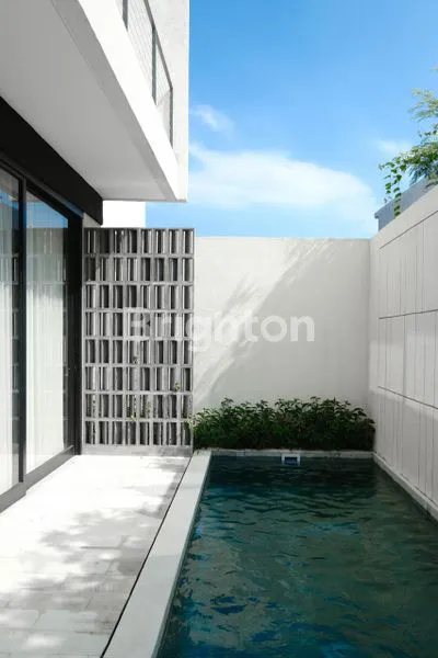image LUXURY VILLA NEAR SEMINYAK BEACHES (3)