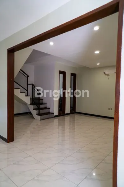 image DIJUAL RUMAH JAYAMANDALA MENTENG DALAM TEBET (2)