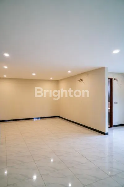 image DIJUAL RUMAH JAYAMANDALA MENTENG DALAM TEBET (5)