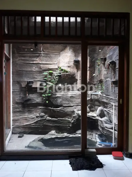 image RUMAH SEMOLOWARU STRATEGIS DEKAT UNTAG, RAYA MERR, NGINDEN, MANYAR (3)