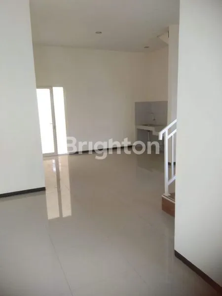 image RUMAH BARU 2 LANTAI DI MULYOSARI, SHM, 5 KT (2)