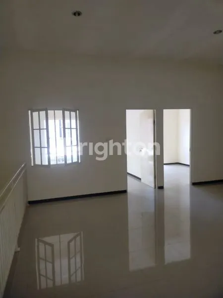 image RUMAH BARU 2 LANTAI DI MULYOSARI, SHM, 5 KT (7)