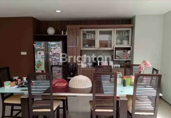 image RUMAH MEWAH AREA PREMIUM EKONOMIS STRATEGIS DEKAT LAP GOLF JUAL SGERA BANGET (4)