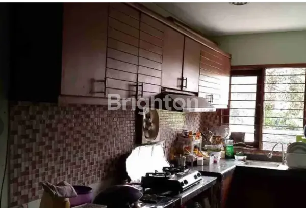 image RUMAH MEWAH AREA PREMIUM EKONOMIS STRATEGIS DEKAT LAP GOLF JUAL SGERA BANGET (8)