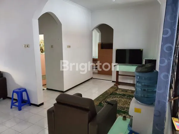 image PERUMAHAN MBURING SELANGKAH KE GOR,AREA PERUMAHAN,10MENIT KE AREA KOTA (5)