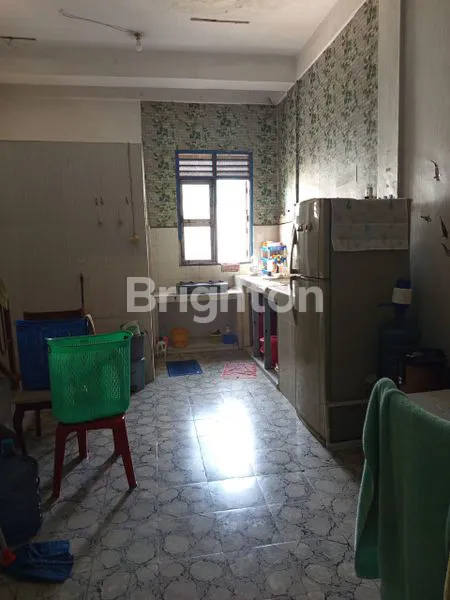 image RUMAH RUKO 2,5 LANTAI TERLETAK DAERAH ELITE (7)