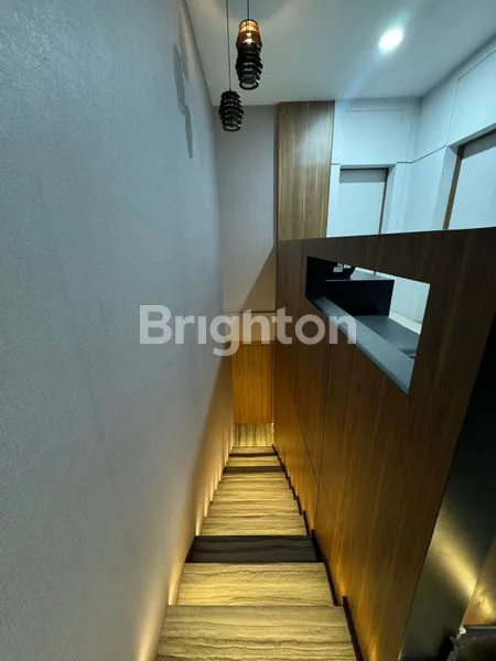 image DIJUAL RUMAH MEWAH CLUSTER J. CROWN MEDAN (7)