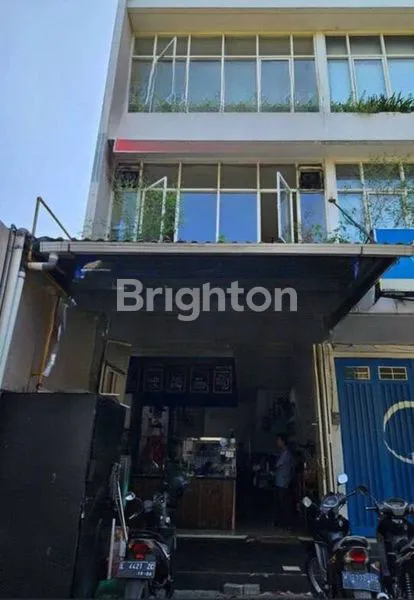 image HUNIAN BISNIS NYAMAN, RUKO 3 LANTAI DI RUNGKUT (1)