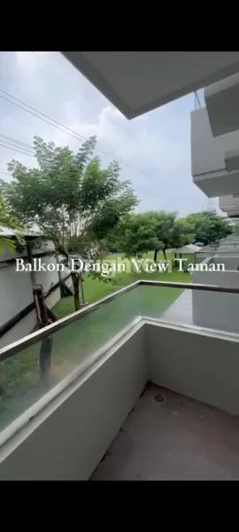 image RUMAH 3 LANTAI MEWAH MURAH KONSEP FLYING GARDEN DI WISATA BUKIT MAS WBM CLUSTER NOTREDAME SURABAYA BARAT (8)