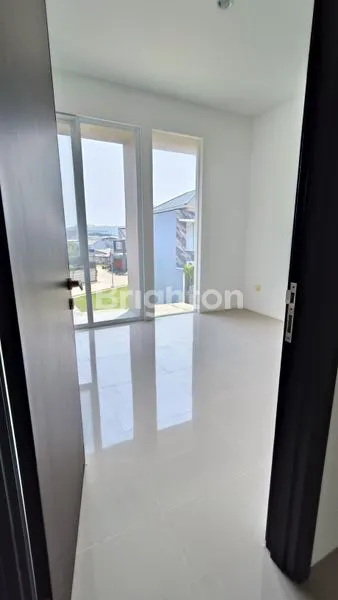 image RUMAH BARU CLUSTER AEROMANSION, LT 120M², 5 KT (2)