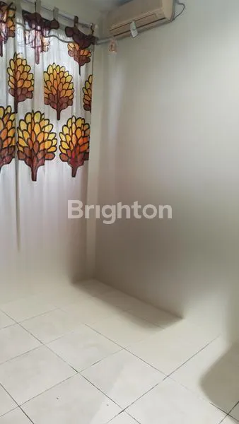 image RUMAH TOWNHOUSE TAMAN PARIS KARAWACI (4)