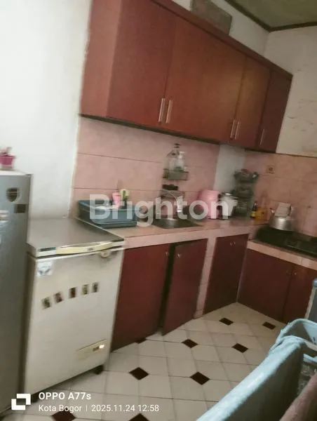 image RUMAH HOOK DI KAWASAN ELITE BOGOR 2 LANTAI STRATEGIS SIAP HUNI (6)