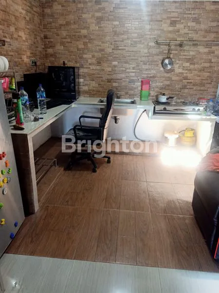 image RUMAH 2 LANTAI DI PERUMNAS NGRONGGO (8)