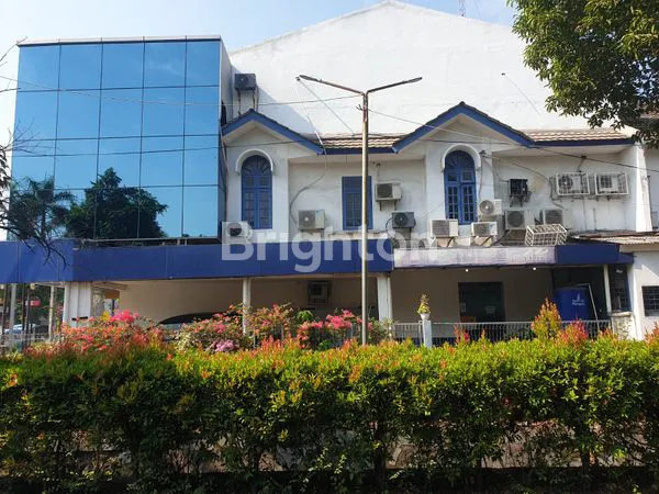 image RUKO STRATEGIS DI TAMAN GALAXY, BEKASI (5)