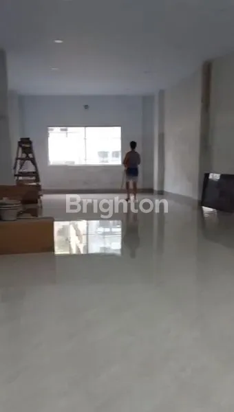 image SEWA RUKO JL. BANDUNG, LT 80M², STRATEGIS UNTUK USAHA (2)