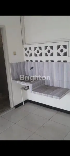 image RUKO 2 LANTAI DIPARE (3)