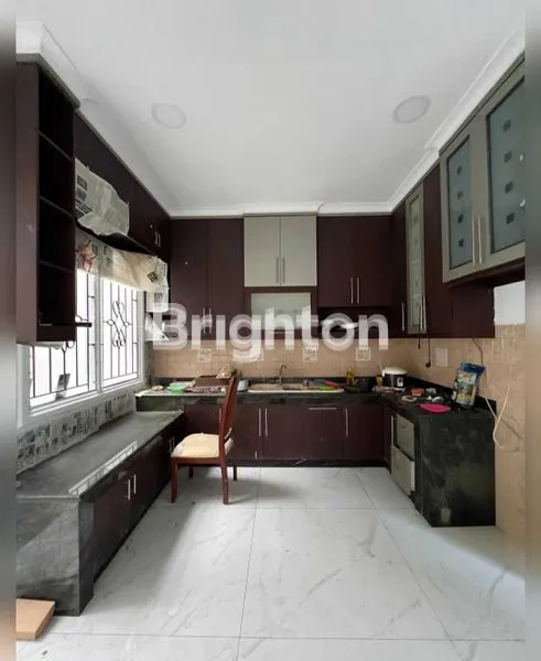 image DIJUAL/DISEWAKAN RUMAH BARU RENOVASI MULYOSARI PRIMA SURABAYA TIMUR (8)