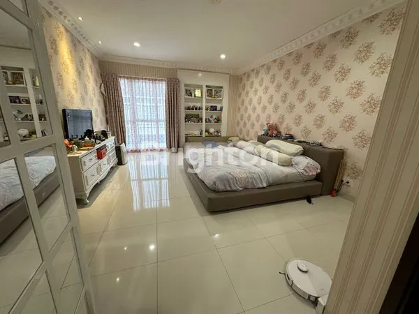 image RUMAH 2 LANTAI SIAP HUNI JAKARTA GARDEN CITY CLUSTER PALM SPRING (7)