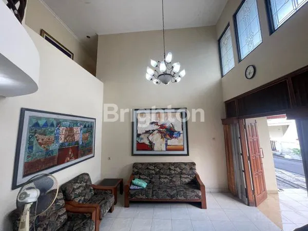 image PERUMAHAN CLUSTER 2 LANTAI CANTIK, MENARIK, INDAH DAN BEBAS BANJIR UNTUK KELUARGA BESAR (4)