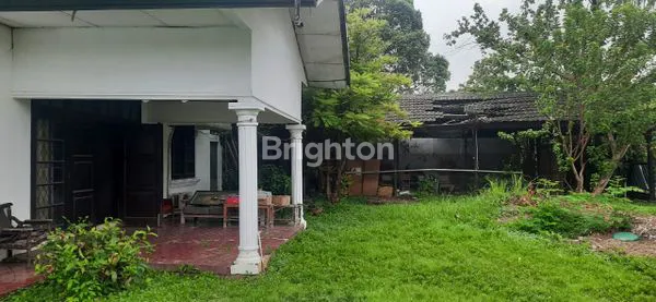 image RUMAH HOOK MURAH LUAS DI JATIWARINGIN ASRI (3)