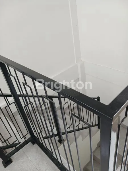 image RUMAH CLUSTER MEWAH DAN MODERN DAERAH JLN PINUS 1 DEKAT PERUM CEMARA ASRI (5)