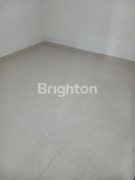 image RUMAH CLUSTER MEWAH DAN MODERN DAERAH JLN PINUS 1 DEKAT PERUM CEMARA ASRI (3)