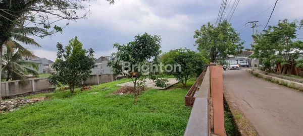 image JUAL TANAH SANGAT COCOK UNTUK TEMPAT TINGGAL/CAFE/USAHA KOS-KOSAN (2)