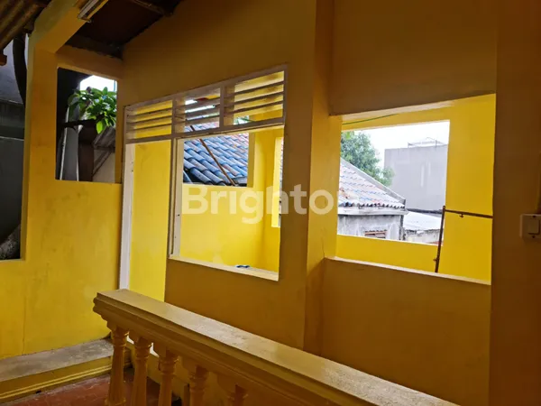 image RUMAH KOS 15 KAMAR DI TEPI JALAN TRAFFIC TINGGI  KEBAYORAN LAMA (4)