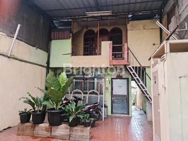 image RUMAH KOS 15 KAMAR DI TEPI JALAN TRAFFIC TINGGI  KEBAYORAN LAMA (8)
