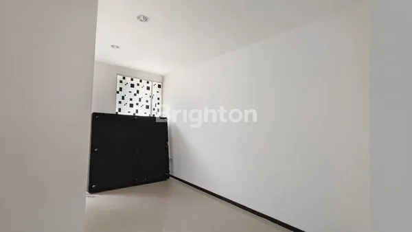 image RUMAH 2 LANTAI SIAP HUNI DI ISTANA MENTARI SIDOARJO (2)