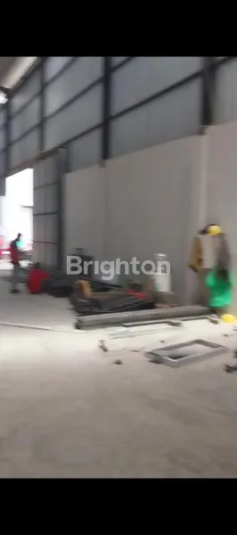 image GUDANG STRATEGIS DI LEGOK, SIAP UNTUK INDUSTRI (4)