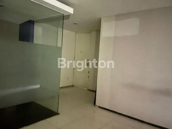 image DISEWAKAN RUKO DI JALAN ADI SUCIPTO, LOKASI STRATEGIS DAN BAGUS, ADA AREA PARKIR, DEKAT MALL DAN RUMAH SAKIT!!! (3)