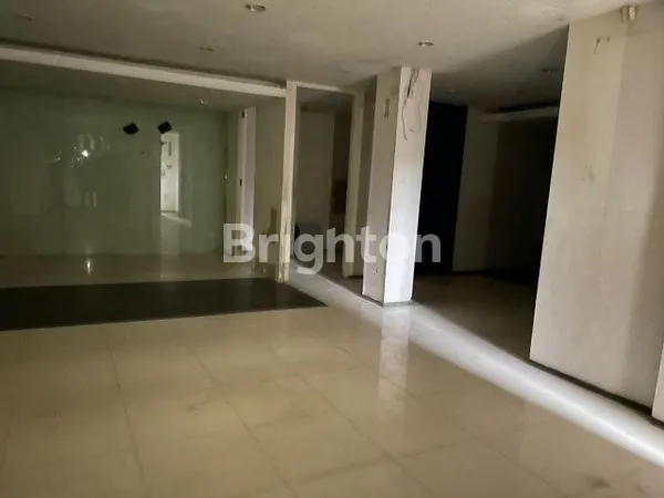 image DISEWAKAN RUKO DI JALAN ADI SUCIPTO, LOKASI STRATEGIS DAN BAGUS, ADA AREA PARKIR, DEKAT MALL DAN RUMAH SAKIT!!! (5)