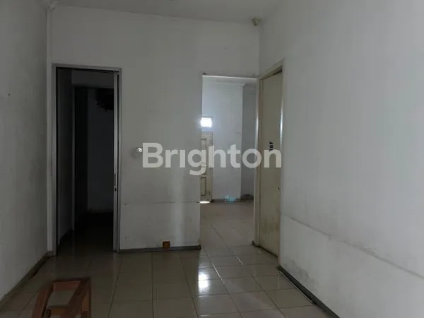 image DISEWAKAN RUKO DI JALAN ADI SUCIPTO, LOKASI STRATEGIS DAN BAGUS, ADA AREA PARKIR, DEKAT MALL DAN RUMAH SAKIT!!! (6)