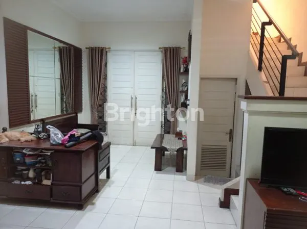 image HUNIAN STRATEGIS DI CIRENDEU, 5 KT, SIAP HUNI (2)