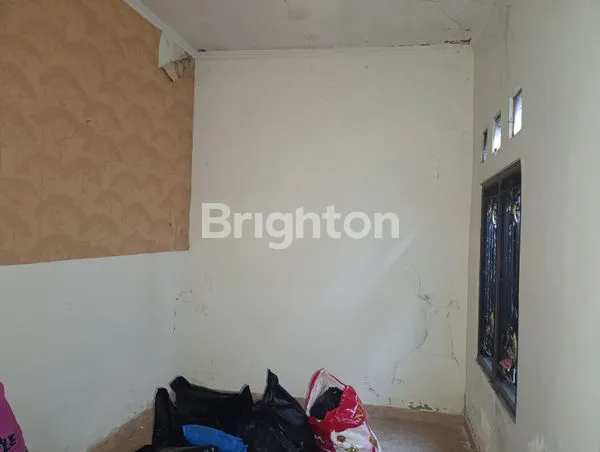 image RUMAH DISEWAKAN DI TENGAH KOTA SOLO DEKAT MANAHAN (5)