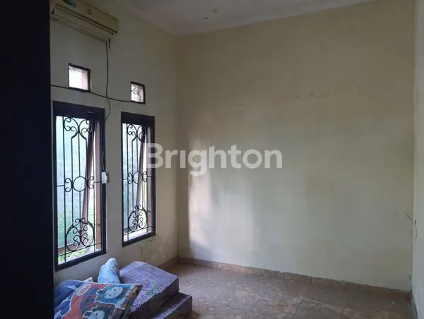 image RUMAH DISEWAKAN DI TENGAH KOTA SOLO DEKAT MANAHAN (4)