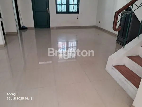 image DIJUAL RUMAH CANTIK  CLUSTER PICADILY LIPPO CIKARANG (3)