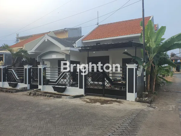 image RUMAH STRATEGIS DI GRAHA CANDI PERMAI PASURUAN , LT 156M² (1)